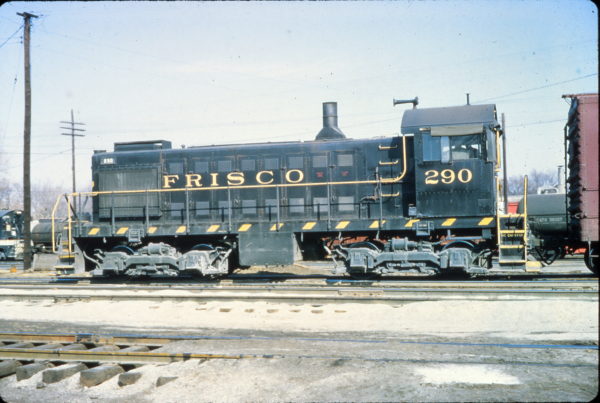 S-2 290 at Memphis, Tennessee in January 1966 (Vernon Ryder)
