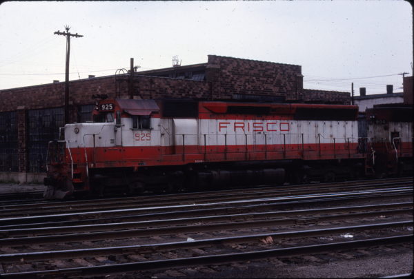 SD45 925 at St. Louis, Missouri in April 1978