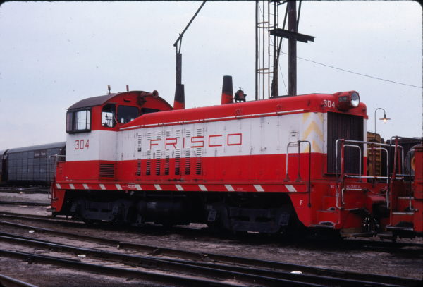 SW7 304 at St. Louis, Missouri in April 1978