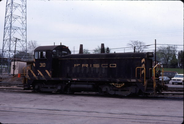 SW9 310 at St. Louis, Missouri in April 1978