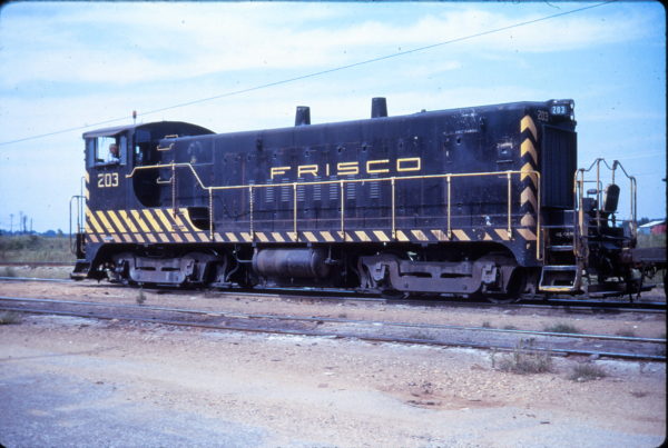 VO-1000 203 at Tulsa, Oklahoma (possibly in June 1965) (EVDA Slides)