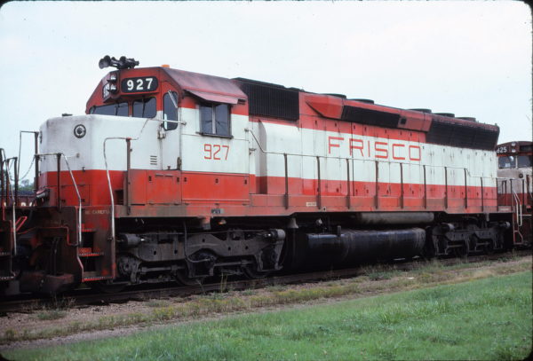 SD45 927 at Chelsea, Oklahoma in August 1977 (Robert Thomas)