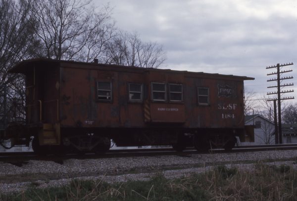 Caboose 1184 (location unknown) on March 26, 1975 (G.L. Powell)