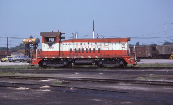 SW9 306 (location unknown) in July 1977