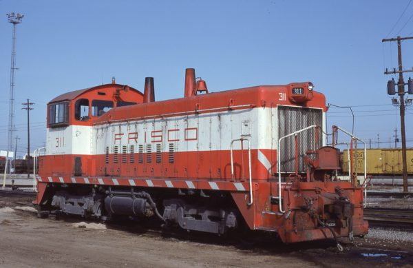 SW9 311 at Memphis, Tennessee in January 1981 (Lon Coone)