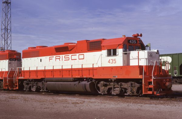 GP38-2 435 at Kansas City, Missouri on September 23, 1974 (Dave Hamley)