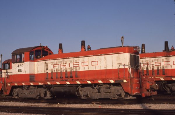 NW2 420 (Frisco 260) at St. Louis, Missouri in April 1981 (M.A. Wise)