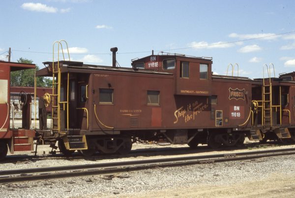Caboose 11618 (Frisco 1290) at Cicero, Illinois on May 1983 (Tom Kidd)