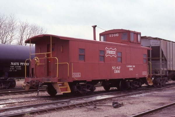 Caboose 1166 at Muskogee, Oklahoma on April 14, 1980 (Gordon Lloyd Jr.)