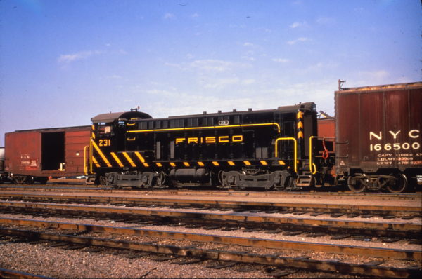 VO-1000 231 at Kansas City, Missouri on March 24, 1967 (Al Chione)