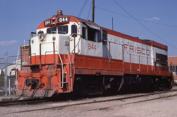 U30B 844 at Springfield, Missouri on August 30, 1980 (P.B. Wendt)