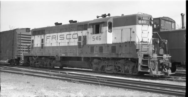 GP7 546 at North Clinton, Missouri on April 22, 1975