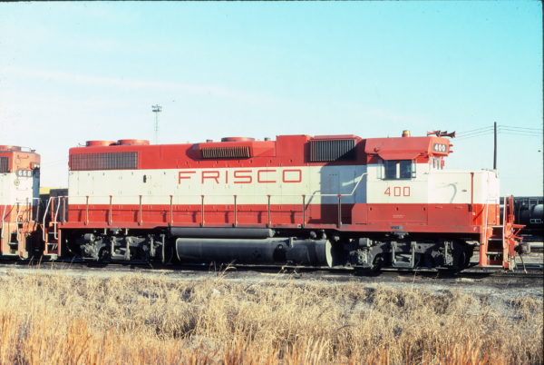 GP38-2 400 at Memphis, Tennessee in December 1980