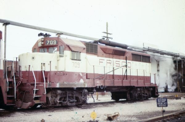 GP35 709 at Springfield, Missouri on April 15, 1979