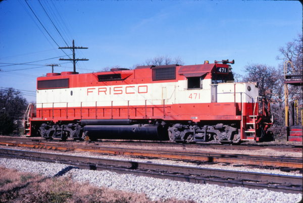 GP38-2 471 at Irving, Texas on December 18, 1980