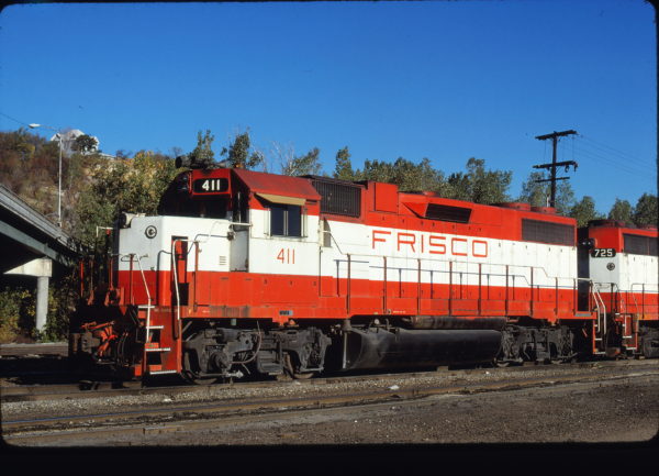 GP38-2 411 at Kansas City, Kansas on October 21, 1980 (James Primm)