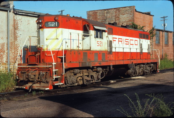 GP7 521 at Fayetteville, Arkansas on July 7, 1977 (Isar Cleveland)
