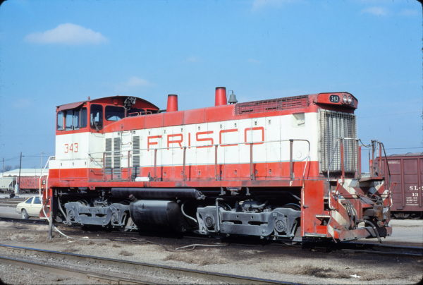 SW1500 343 at Memphis, Tennessee on December 27, 1980 (Lon Coone)