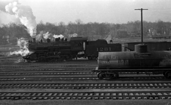 2-8-0 1281 at Lindenwood Yard, St. Louis, Missouri in 1940