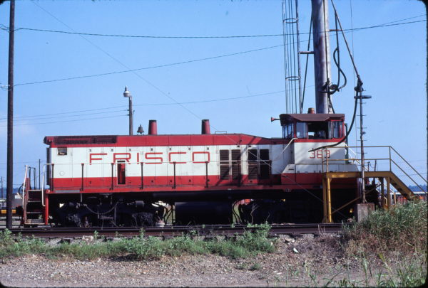 MP15DC 363 Birmingham, AL in July 1980