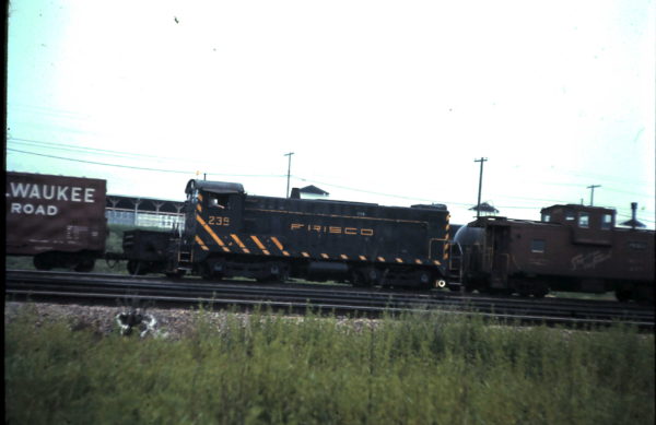 DS-4-4-1000 239 at Springfield, MO (date unknown)