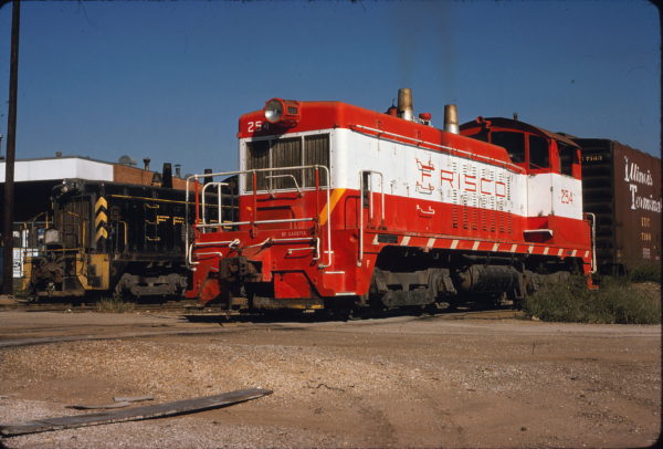 NW2 254 at St. Louis, Missouri on September 14, 1974 (Paul Dalman)