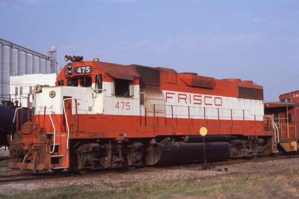 GP38-2 475 at Carthage, Missouri on July 26, 1980 (Jim Wilson)