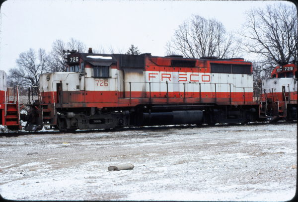 GP35 726 at Springfield, Missouri on April 5, 1980
