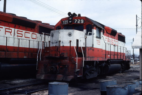 GP35 729 at Enid, Oklahoma on January 12, 1981