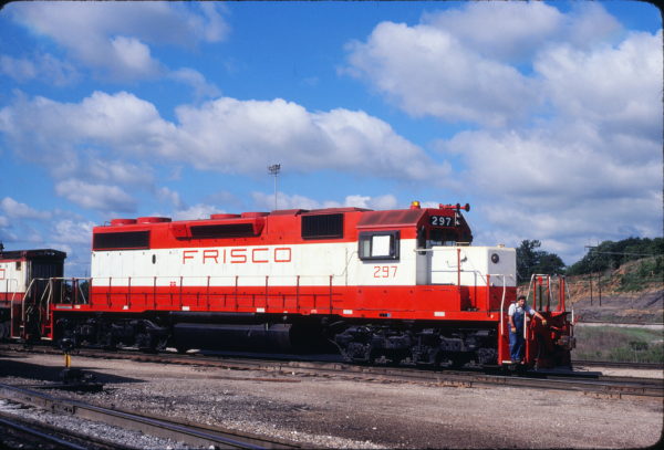 SD38-2 297 at Tulsa, Oklahoma in May 1980 (John Benson)