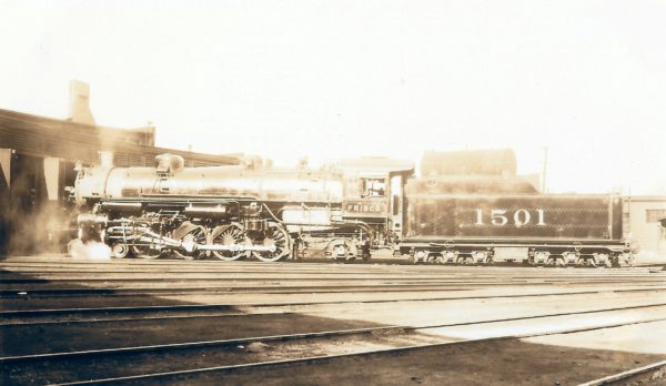 4-8-2 1501 (date and location unknown)
