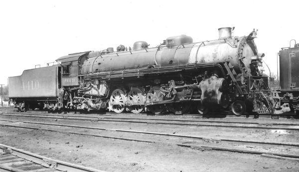 4-8-2 4410 at Springfield, Missouri on March 19, 1949 (Arthur B. Johnson)
