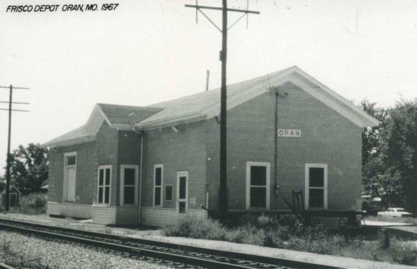 Oran, Missouri Depot in 1967 (Postcard)