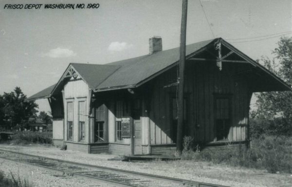 Washburn, Missouri Depot in 1960 (Postcard)