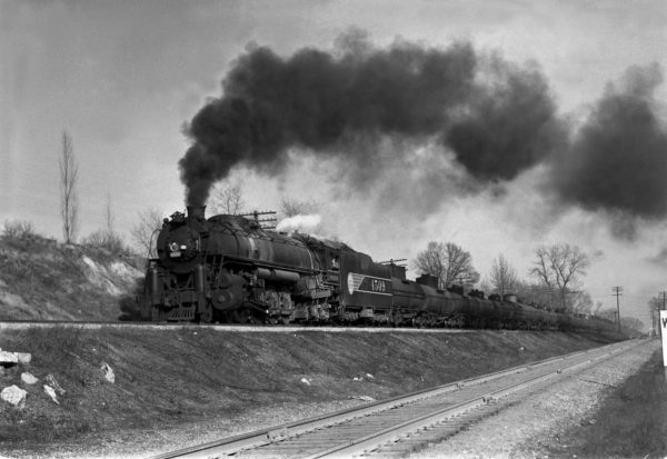4-8-4 4509 Westbound with oil at Kirkwood, Missouri in 1942 (William K. Barham)