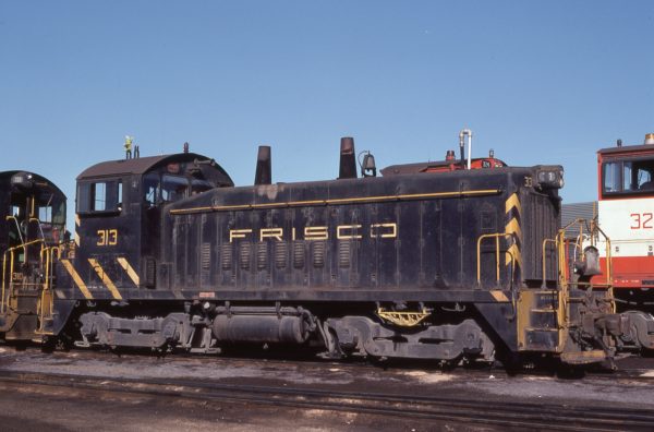 SW9 313 at St. Louis, Missouri on April 13, 1978 (M.A. Wise)