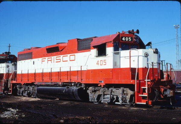 GP38-2 405 at Memphis, Tennessee in December 1980 (Lon Coone)