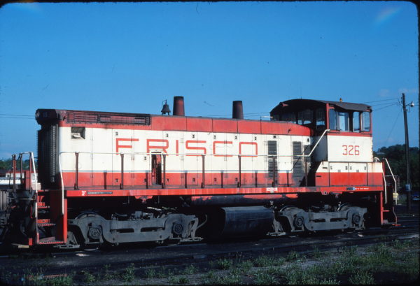 SW1500 326 at Birmingham, Alabama on May 8, 1978 (Ray Sturges)
