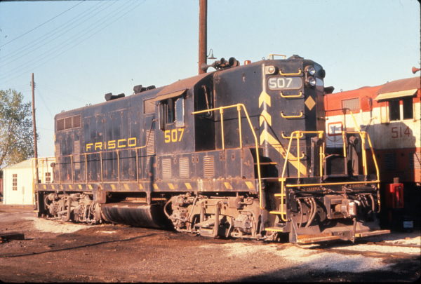 GP7 507 at Fort Worth, Texas on April 15, 1972