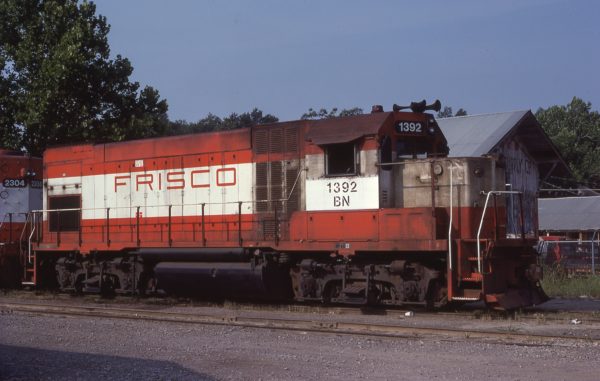 GP15-1 1392 (Frisco 117) at Hope, Arkansas on September 13, 1981 (J.B. Holder)