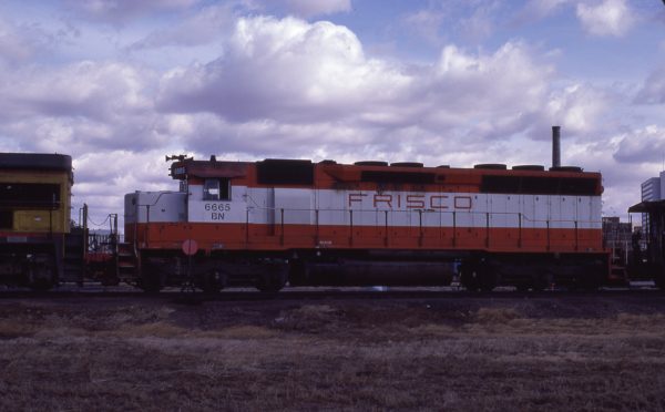 SD45 6665 (Frisco 916) at Lincoln, Nebraska on February 1981 (J.C. Butcher)