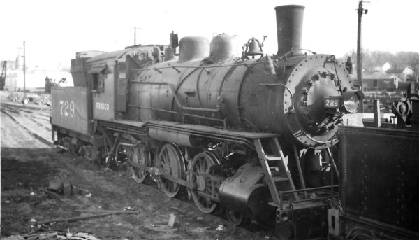 4-6-0 729 awaiting scrapping at Springfield, Missouri on December 20, 1947 (Arthur B. Johnson)