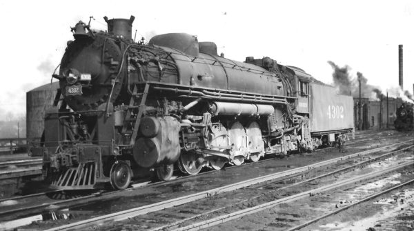 4-8-2 4302 at Springfield, Missouri on February 15, 1948 (Arthur B. Johnson)