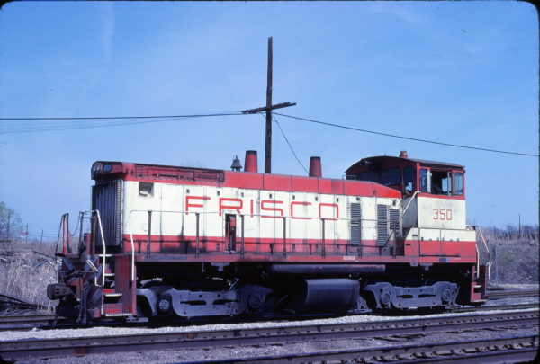 SW1500 350 at Kansas City, Missouri on April 19, 1980 (John Benson)