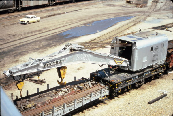 Crane 99024 at Kansas City on May 7, 1967 (Dick Kuelbs)