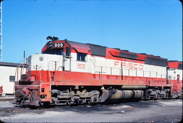 SD45 909 at Birmingham, Alabama in December 1975 (Bill Folsom)