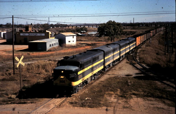 FA-1 5204 at Oklahoma City, OK (date unknown)