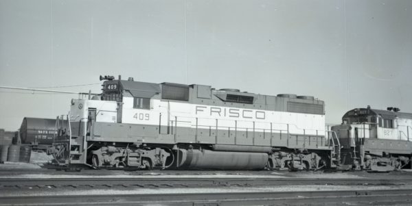 GP38-2 409 at Memphis, Tennessee on February 11, 1974