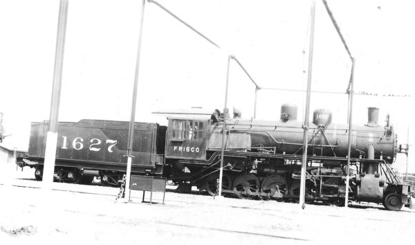 2-10-0 1627 at Pensacola, Florida on August 9, 1933 (Joseph Lavelle)