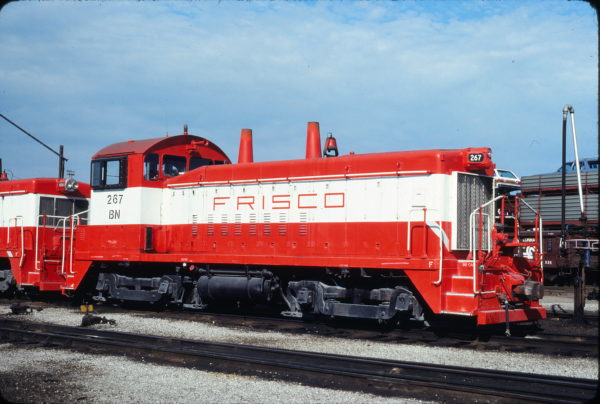 SW9 267 (Frisco 312) at St. Louis, Missouri in April 1981 (Allen Rider)